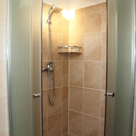 Hujer Apartman