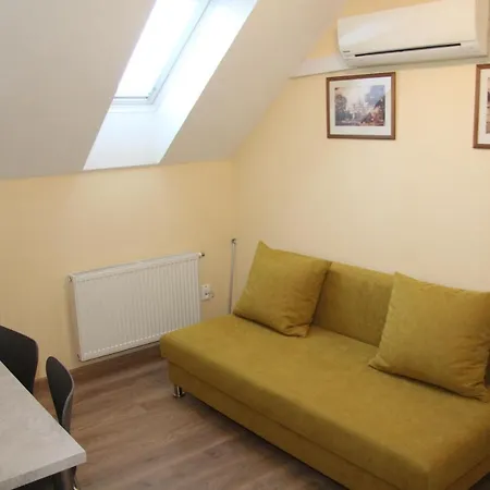 Apartman Hujer